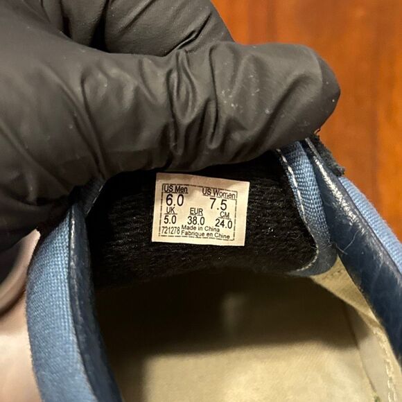 Vans Old Skool Navy Blue Suede/Canvas Shoes Men’s 6 Women’s 7.5 Unisex - Picture 8 of 9